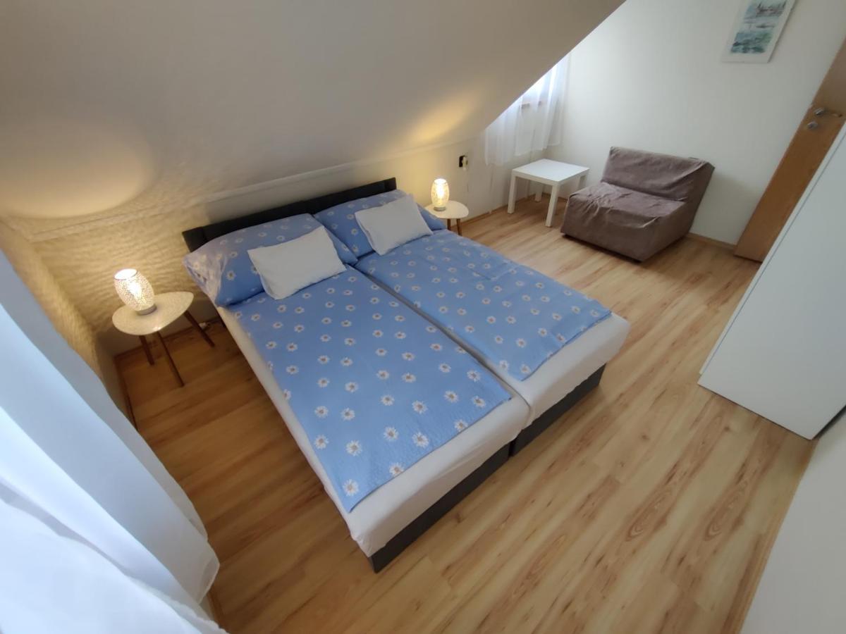 Bertalan Apartman 沃尼奥尔茨沃什海吉 外观 照片