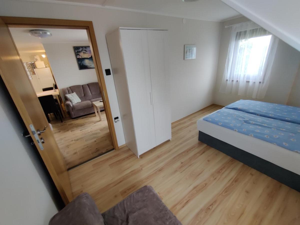 Bertalan Apartman 沃尼奥尔茨沃什海吉 外观 照片