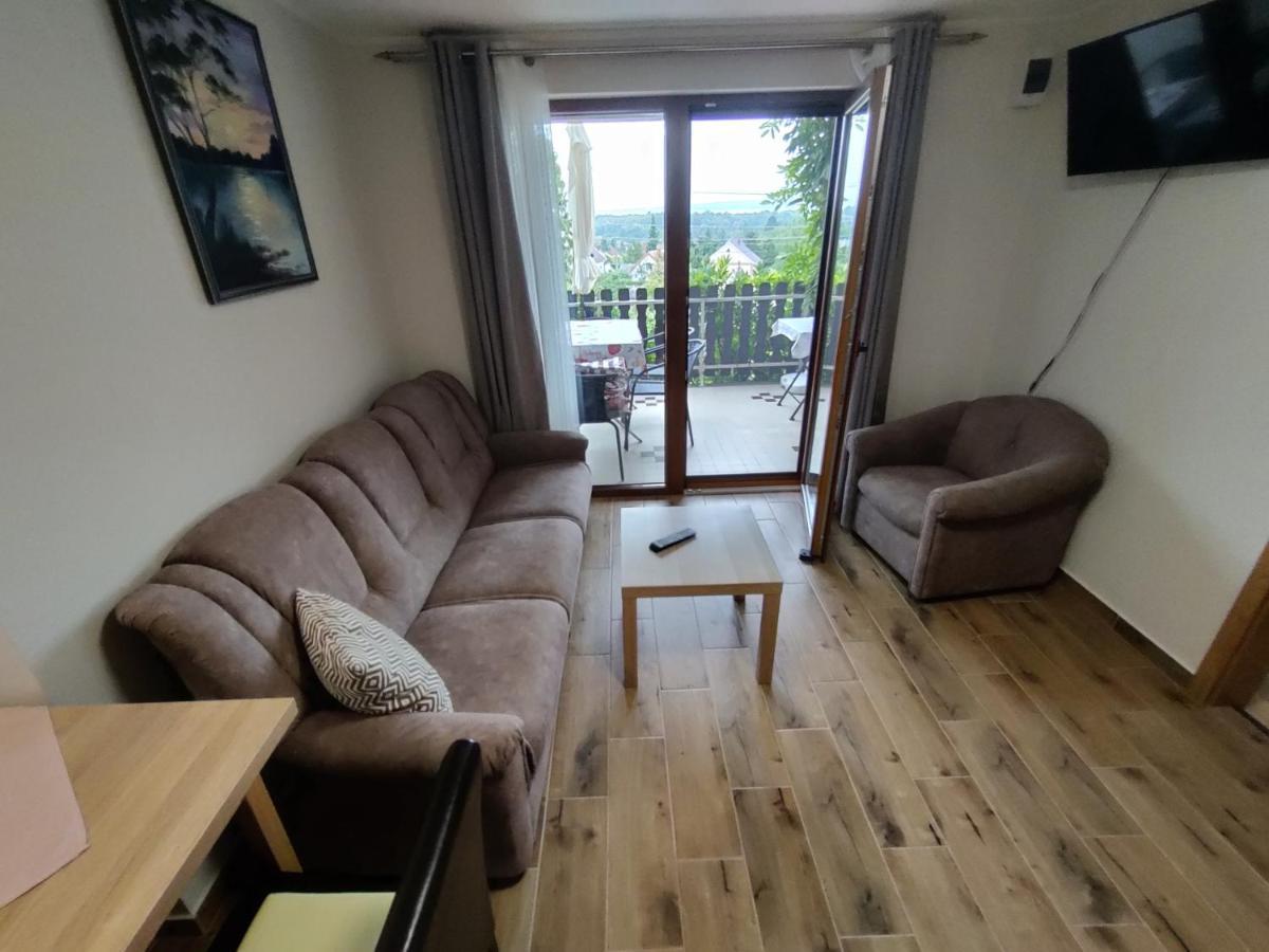Bertalan Apartman 沃尼奥尔茨沃什海吉 外观 照片